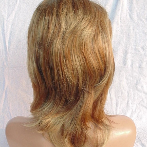 Medium Soft Shaggy Layered Tri-Color Wig main image 7